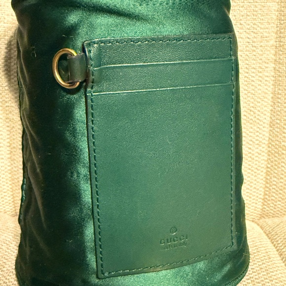 Velvet Gucci Marmont Bucket Bag - Picture 3 of 10